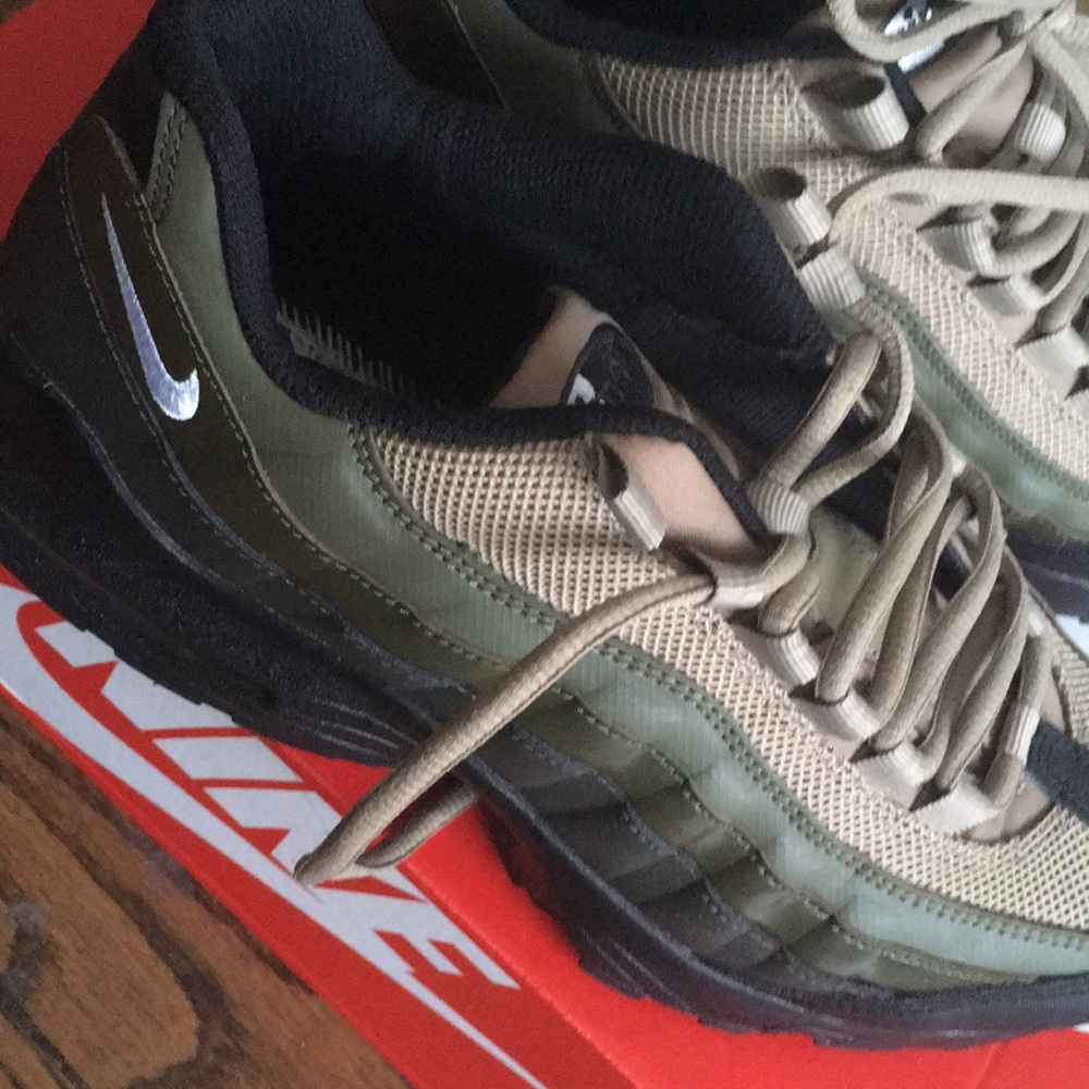 Airmax 95 size 6.5 worn once
